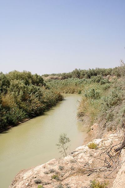 Иордан недалеко от того места где евреи перешли реку посуху и где позднее крестился Христос