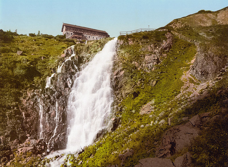 Эльбский водопад в Крконоше